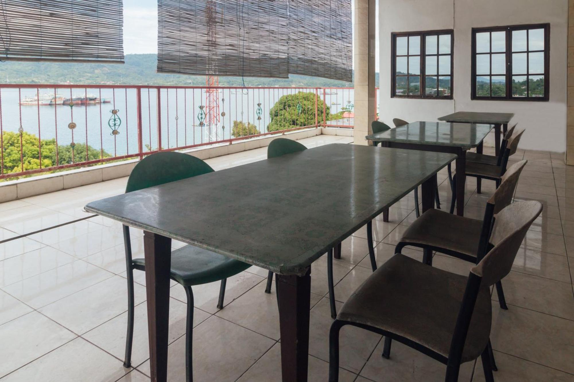 אמבון Oyo 2269 Hotel Astika מראה חיצוני תמונה